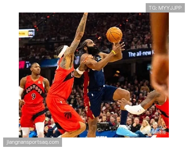 哈登挡拆助攻提升球队节奏明显高于威少