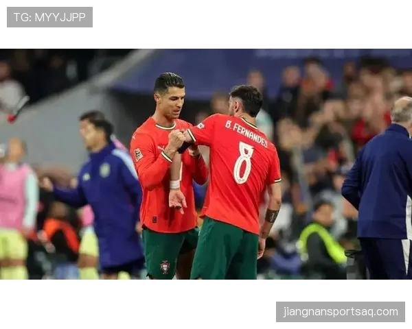 B费与C罗的国家队核心角色差异及其战术适配性分析